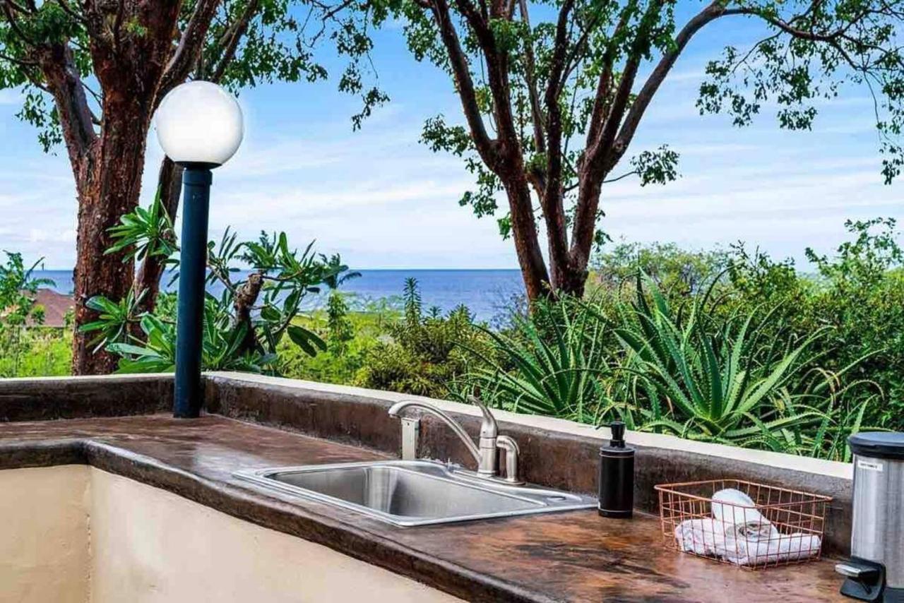 Family Friendly Kailua Bay View Ac Free Parking Walk To Kailua Village Exterior foto